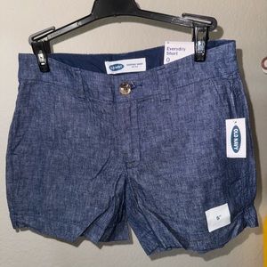 UNWORN Old navy Midrise Everyday short Size 0